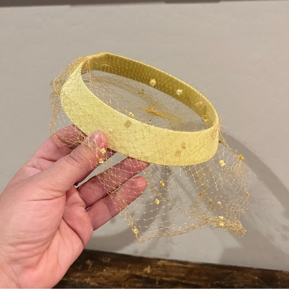 Vintage Accessories 95s 50s Rockabilly Yellow Birdcage Open Veil